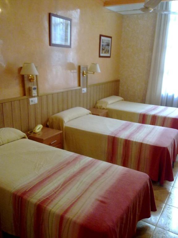 Hotel Fornos Barcelona Kamer foto